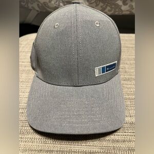 Travis Mathew Hat, Gray